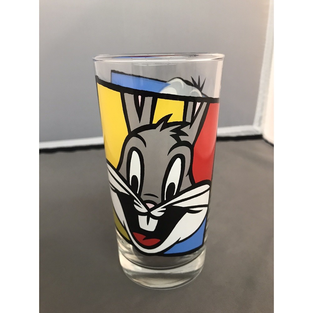 Vintage 1994 Warner Bros Bugs Bunny Daffy Duck Glass Looney Tunes Tumbler